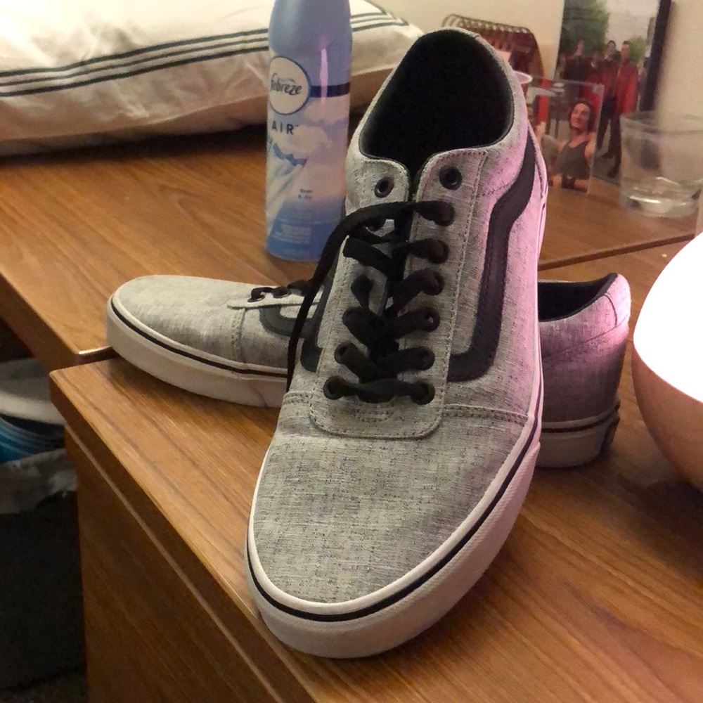 Shoes - Picture 2 of 3